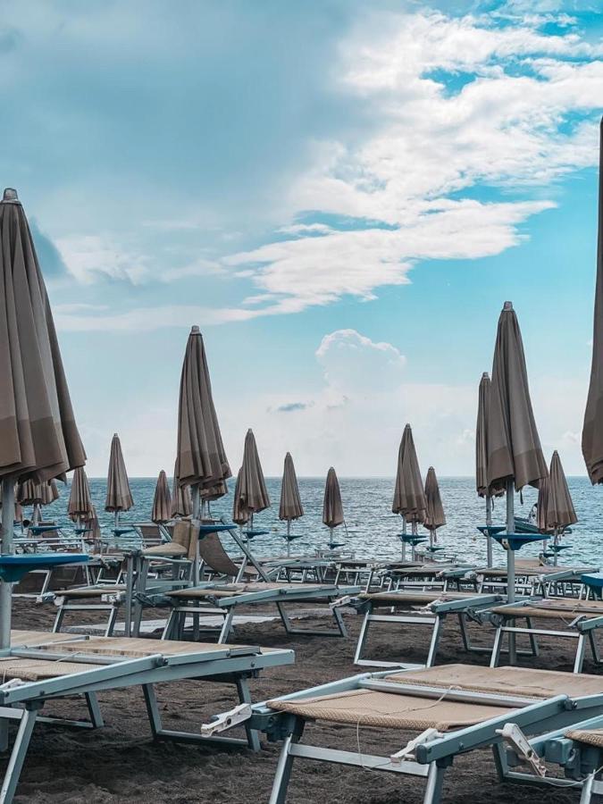 Maresuite Albissola Marina Εξωτερικό φωτογραφία