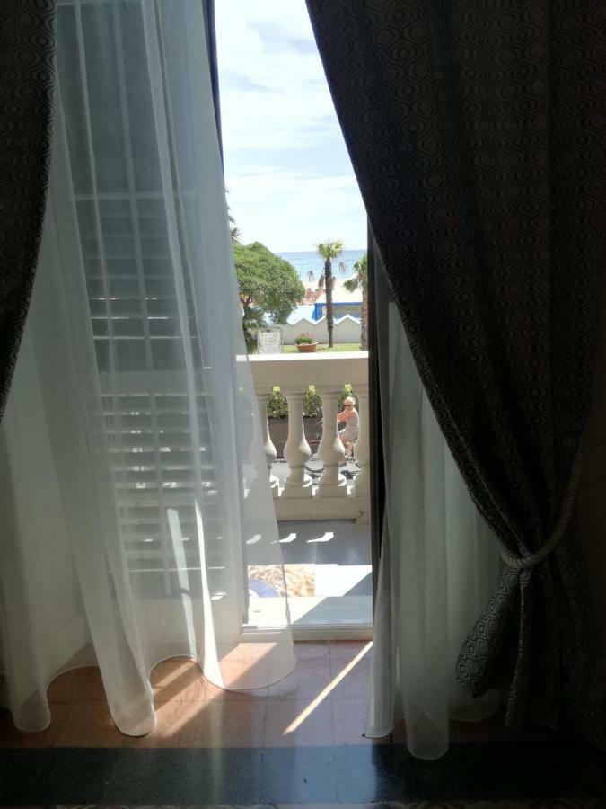 Maresuite Albissola Marina Εξωτερικό φωτογραφία